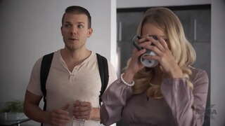 МисакС - փափկասուն մարդ է Օգնում